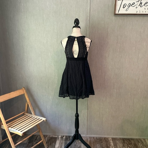 Free People Navy Blue Lace Dress Size 2 - Picture 3 of 9